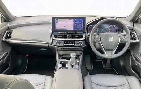 Toyota Crown, 2021 год, 2 789 777 рублей, 6 фотография