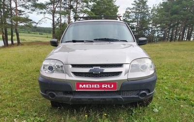 Chevrolet Niva I рестайлинг, 2018 год, 730 000 рублей, 1 фотография