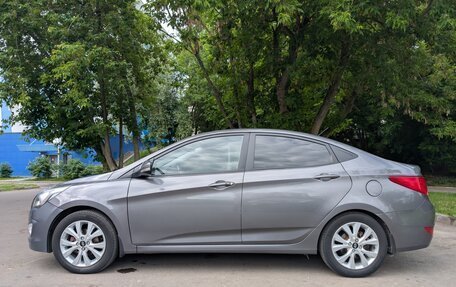 Hyundai Solaris II рестайлинг, 2015 год, 1 000 000 рублей, 2 фотография