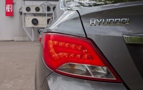 Hyundai Solaris II рестайлинг, 2015 год, 1 000 000 рублей, 10 фотография