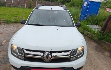 Renault Duster I рестайлинг, 2016 год, 1 177 000 рублей, 2 фотография
