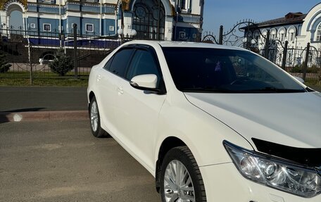 Toyota Camry, 2015 год, 2 050 000 рублей, 3 фотография