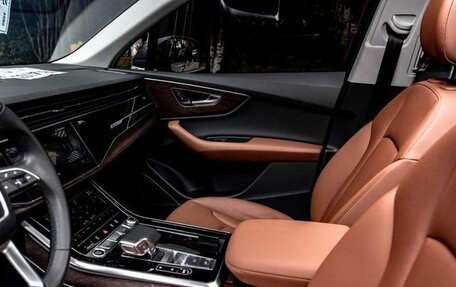 Audi Q7, 2021 год, 5 745 548 рублей, 9 фотография