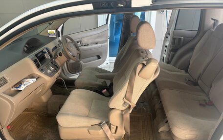 Toyota Raum II, 2006 год, 570 000 рублей, 14 фотография