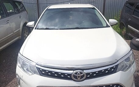 Toyota Camry, 2016 год, 2 000 000 рублей, 4 фотография