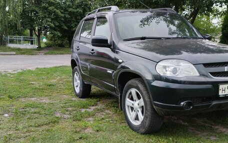 Chevrolet Niva I рестайлинг, 2013 год, 700 000 рублей, 3 фотография