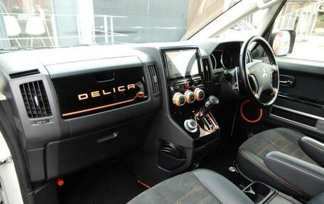 Mitsubishi Delica D:5 I, 2019 год, 2 213 000 рублей, 12 фотография
