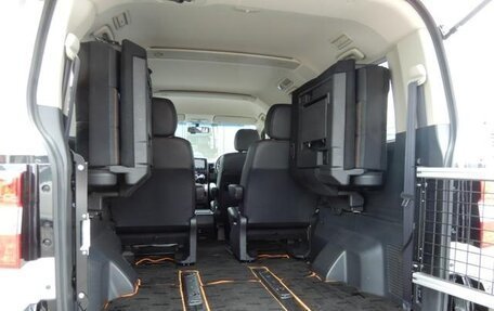 Mitsubishi Delica D:5 I, 2019 год, 2 213 000 рублей, 24 фотография