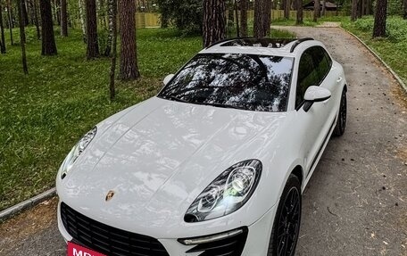 Porsche Macan I рестайлинг, 2014 год, 3 300 000 рублей, 2 фотография