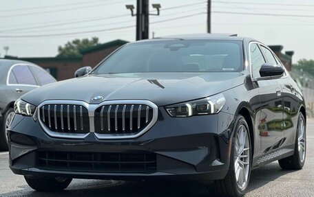 BMW 5 серия, 2025 год, 9 800 000 рублей, 1 фотография