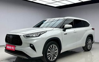 Toyota Highlander, 2022 год, 3 780 000 рублей, 1 фотография