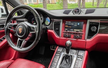 Porsche Macan I рестайлинг, 2014 год, 3 300 000 рублей, 14 фотография