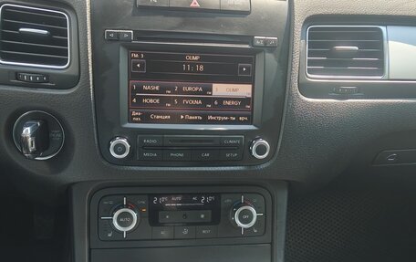 Volkswagen Touareg III, 2012 год, 1 800 000 рублей, 10 фотография