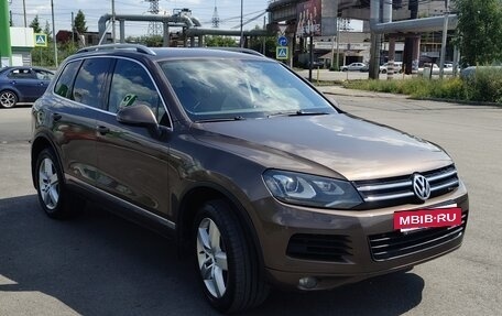 Volkswagen Touareg III, 2012 год, 1 800 000 рублей, 3 фотография