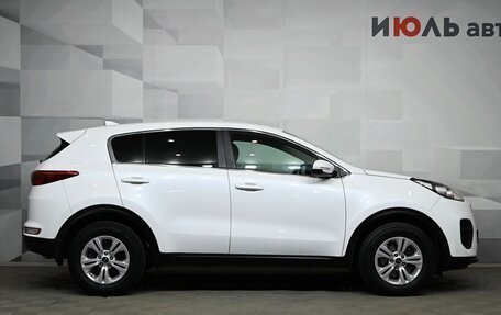 KIA Sportage IV рестайлинг, 2017 год, 2 000 000 рублей, 8 фотография