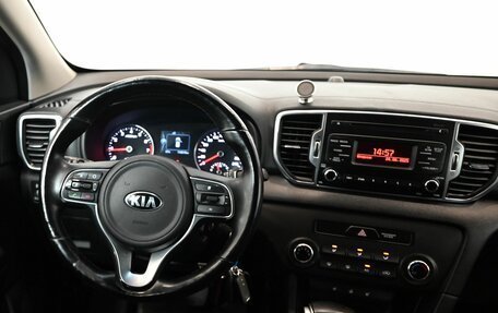 KIA Sportage IV рестайлинг, 2017 год, 2 000 000 рублей, 14 фотография
