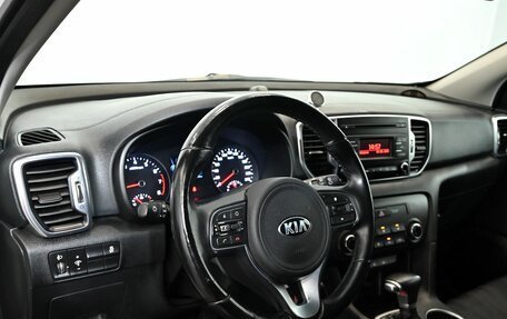 KIA Sportage IV рестайлинг, 2017 год, 2 000 000 рублей, 15 фотография