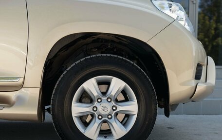 Toyota Land Cruiser Prado 150 рестайлинг 2, 2011 год, 3 100 000 рублей, 9 фотография