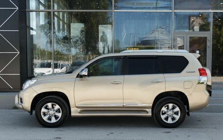 Toyota Land Cruiser Prado 150 рестайлинг 2, 2011 год, 3 100 000 рублей, 8 фотография