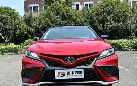Toyota Camry, 2021 год, 2 236 548 рублей, 2 фотография