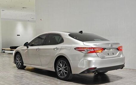 Toyota Camry, 2022 год, 2 569 548 рублей, 4 фотография