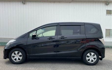 Honda Freed I, 2016 год, 780 000 рублей, 2 фотография