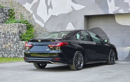 Toyota Camry, 2024 год, 4 000 000 рублей, 2 фотография