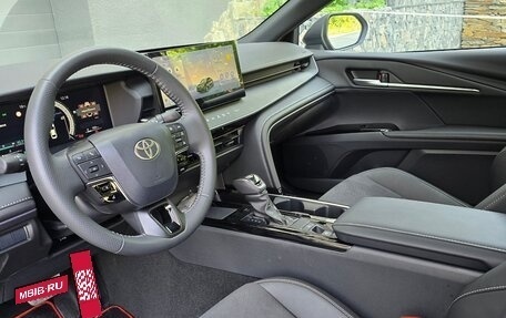 Toyota Camry, 2024 год, 4 000 000 рублей, 11 фотография