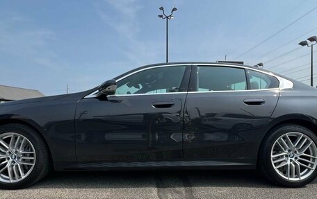 BMW 5 серия, 2025 год, 9 800 000 рублей, 11 фотография