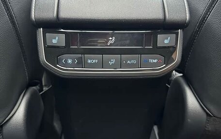 Toyota Highlander, 2022 год, 3 780 000 рублей, 11 фотография
