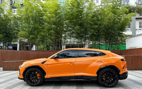 Lamborghini Urus I, 2022 год, 39 000 276 рублей, 8 фотография