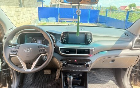 Hyundai Tucson III, 2020 год, 2 300 000 рублей, 4 фотография