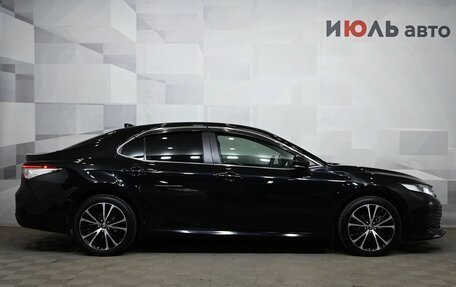 Toyota Camry, 2018 год, 3 000 000 рублей, 8 фотография