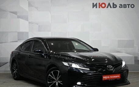 Toyota Camry, 2018 год, 3 000 000 рублей, 3 фотография