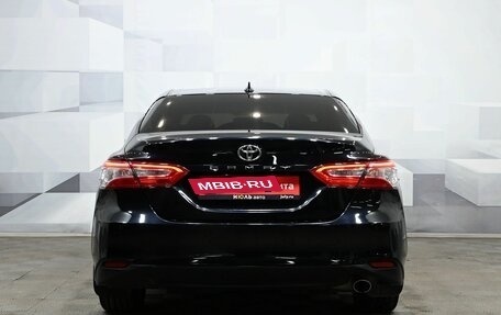 Toyota Camry, 2018 год, 3 000 000 рублей, 5 фотография