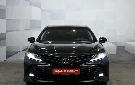 Toyota Camry, 2018 год, 3 000 000 рублей, 2 фотография