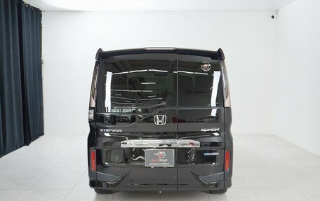 Honda Stepwgn IV, 2018 год, 2 595 000 рублей, 6 фотография