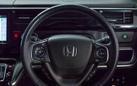 Honda Stepwgn IV, 2018 год, 2 595 000 рублей, 19 фотография