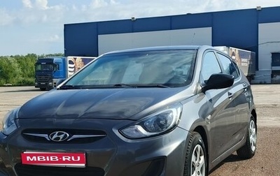 Hyundai Solaris II рестайлинг, 2014 год, 1 150 000 рублей, 1 фотография