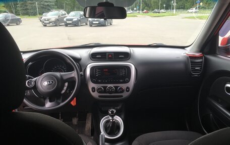 KIA Soul II рестайлинг, 2015 год, 1 050 000 рублей, 13 фотография