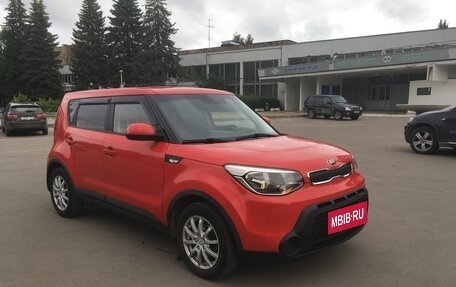 KIA Soul II рестайлинг, 2015 год, 1 050 000 рублей, 9 фотография