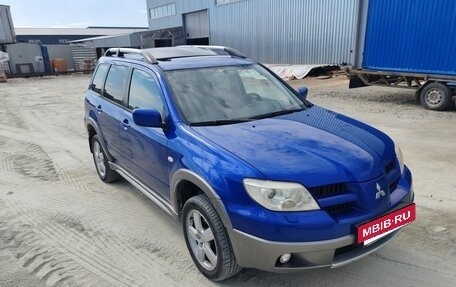 Mitsubishi Outlander III рестайлинг 3, 2006 год, 730 000 рублей, 4 фотография
