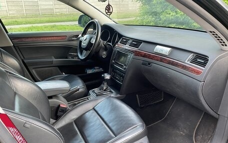 Skoda Superb III рестайлинг, 2011 год, 780 000 рублей, 2 фотография