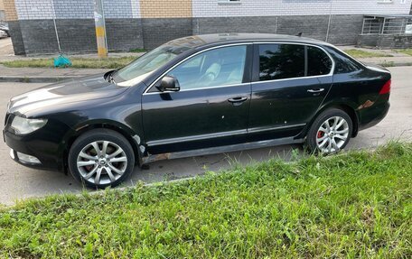 Skoda Superb III рестайлинг, 2011 год, 780 000 рублей, 3 фотография