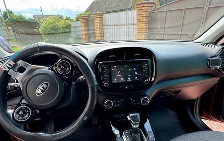 KIA Soul III, 2019 год, 2 000 000 рублей, 12 фотография