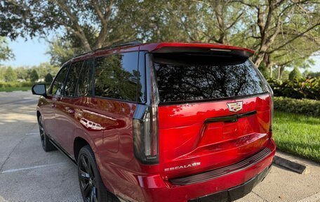 Cadillac Escalade V, 2025 год, 19 550 000 рублей, 10 фотография