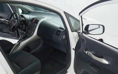 Toyota Auris II, 2008 год, 655 000 рублей, 10 фотография