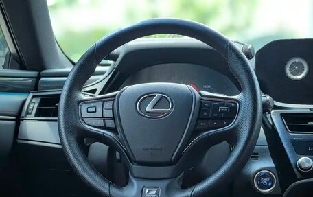 Lexus ES VII, 2021 год, 2 740 000 рублей, 9 фотография