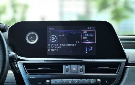 Lexus ES VII, 2021 год, 2 740 000 рублей, 10 фотография