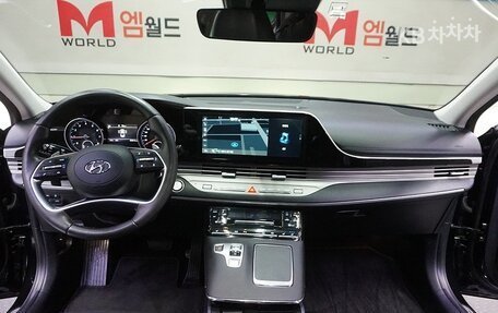Hyundai Grandeur, 2022 год, 2 250 010 рублей, 7 фотография